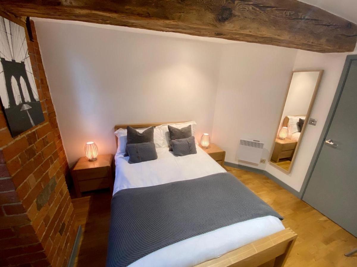 Stewart Docks Apartment Gloucester Eksteriør billede