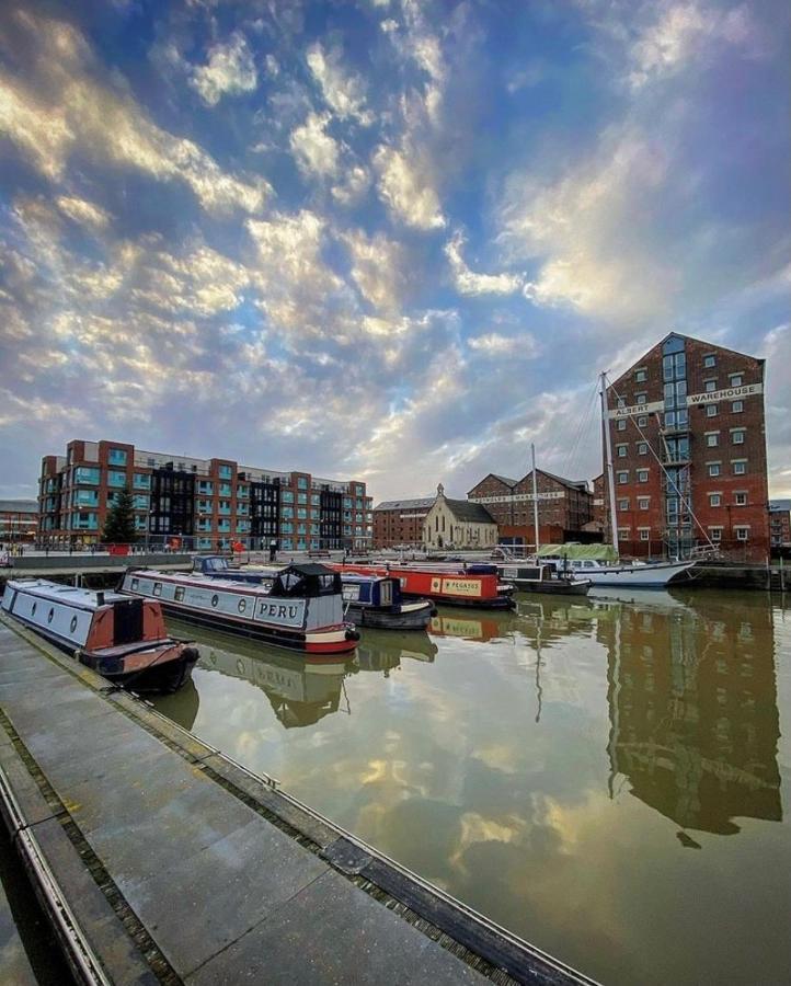 Stewart Docks Apartment Gloucester Eksteriør billede